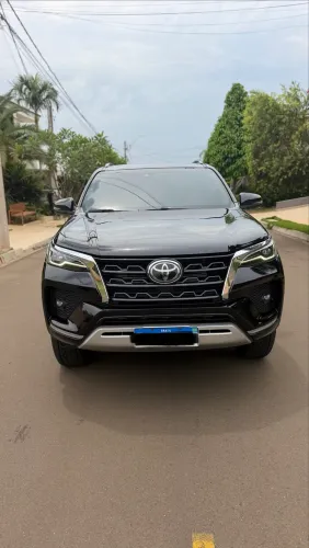 Toyota Hilux SW4 SRX 4X4 2.8 TDI 16V Dies. Aut. 2021