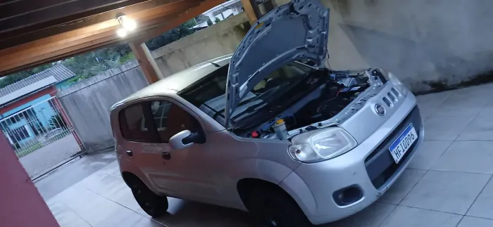 Fiat Uno Vivace/rua 1.0 EVO Fire Flex 8V 5P 2012