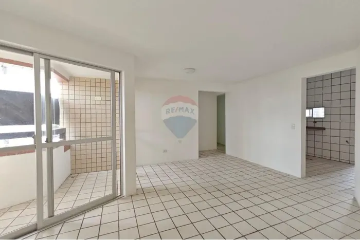 Espinheiro, 02 Quartos, 01 suíte, 74m²