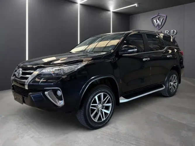 Toyota Hilux SW4 SRX 4X4 4.0 V6 24V Aut. 2016