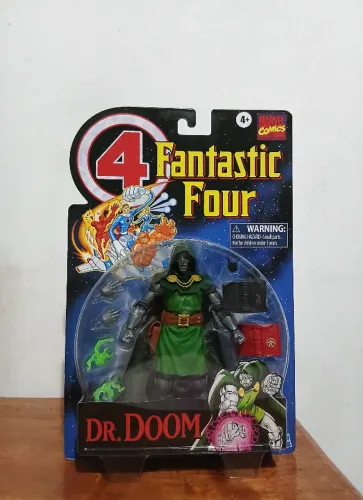 Dr Doom Marvel Legends