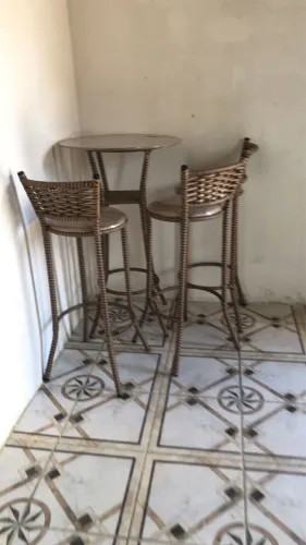 Vendo essa mesa