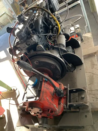 Motor Diesel Carrier + Caixa Reversora