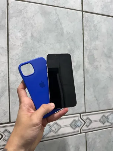iPhone 13 - 128gb - 100%?