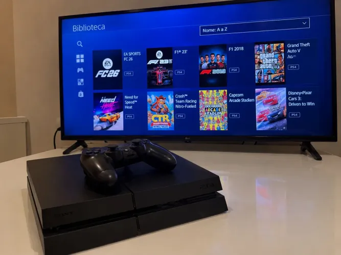 PS4 FAT 500GB + Controle + Jogo F1 2018
