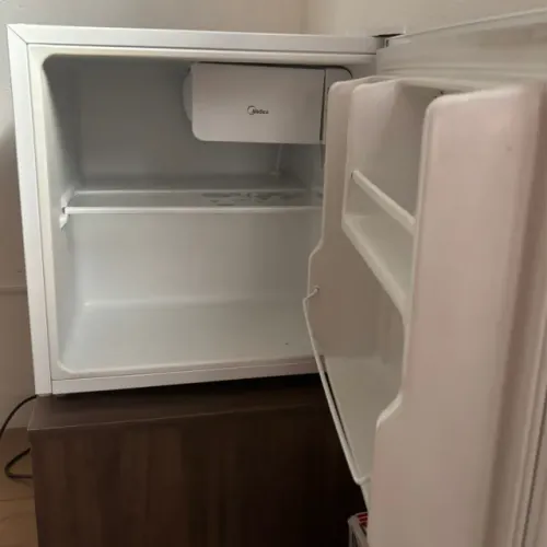 Frigobar Branco 45 Litros Midea - 110v
