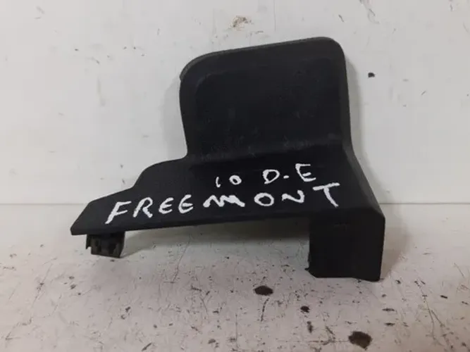 Acabamento Banco Dianteiro Esquerdo Freemont 2011 A 2015