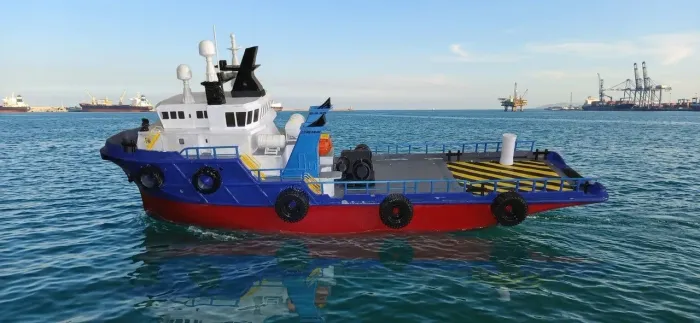"Miniatura de Rebocador / Barco de Apoio Marítimo Detalhado"