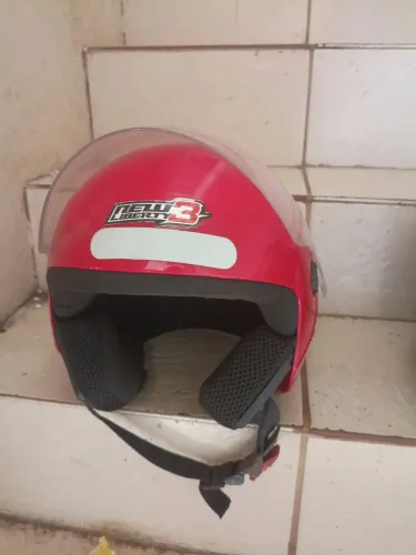Capacete