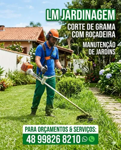 Serviço de limpeza de terrenos e pátio.