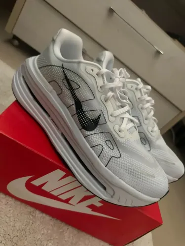 Nike Vomero Premium