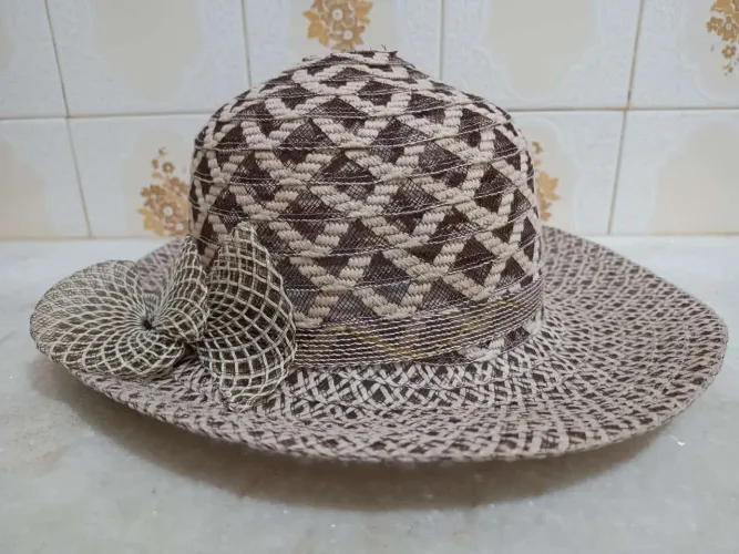 Chapéu feminino de sol praia