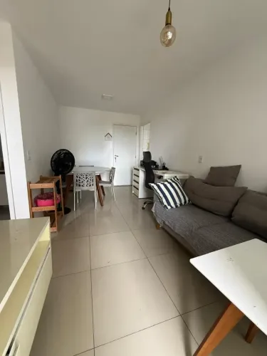 Apartamento ao lado do Shopping da Ilha pra venda, 2 Quartos, 01 Vaga de Garagem.
