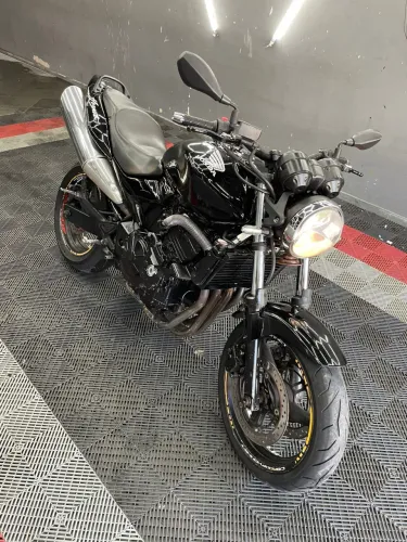 Vendo Hornet 600 