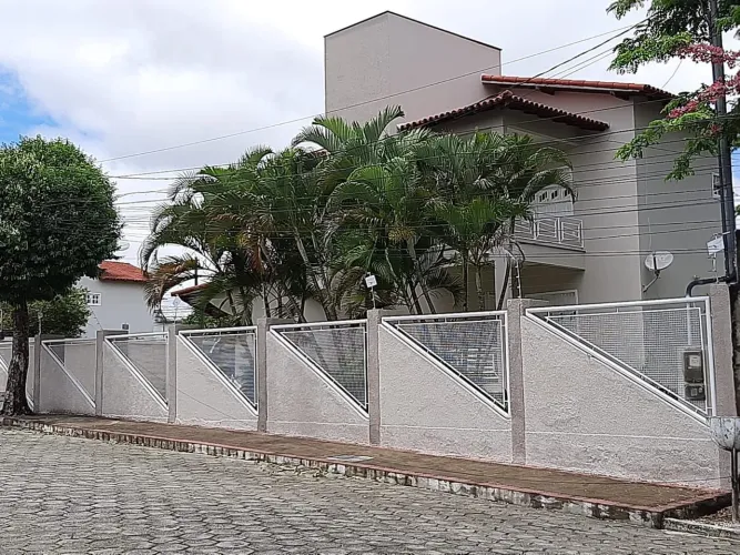 Alugo linda Casa no Bairros De Carli - 5 quartos