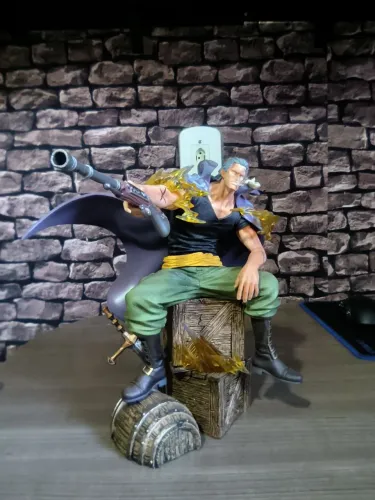 One Piece Red-haired Pirates Vice Captain Max Two-handle Bec