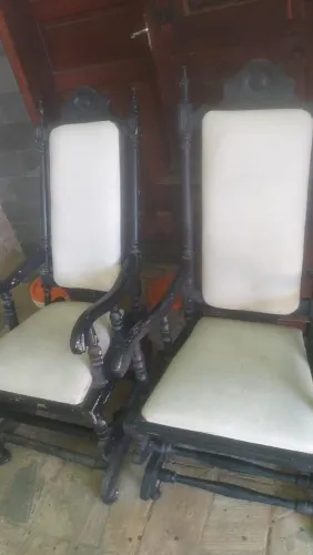 Duas Cadeiras de Balanços Antigas Raras Apenas 500 Reais 