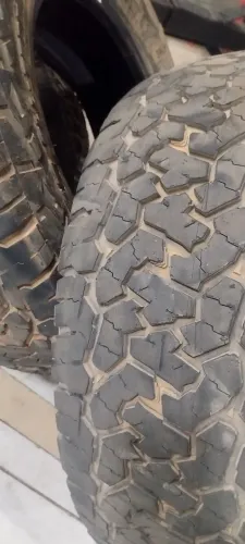 Pneus 265/70/18 aro 18