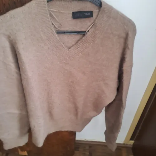 Blusa de lã na cor marrom zara