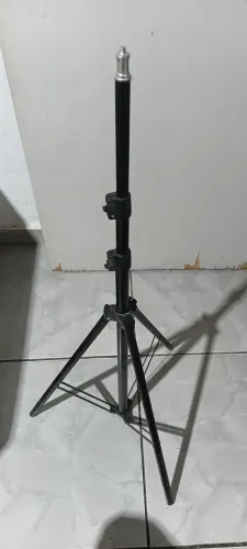 Tripé 1.80