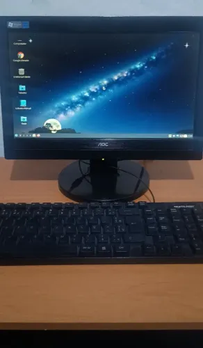 Computador Completo Core 2 Duo 4GB Monitor AOC Linux Rápido