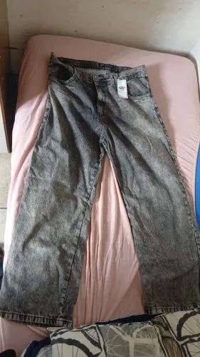 Calça baggy cinza estornado 