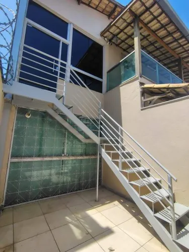 (83005) para aluguel - Casa comercial com , 1 vaga, no Nova Suíssa