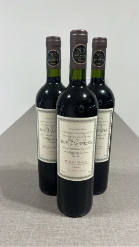 Vendo vinho tinto D.V.catena malbec malbec,direto da Argentina 