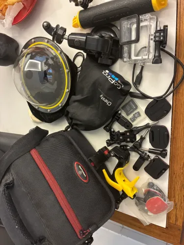 Bolsa + acessórios Go Pro