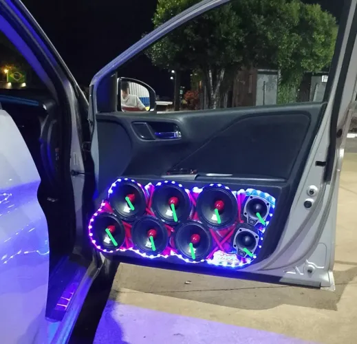 Som automotivo