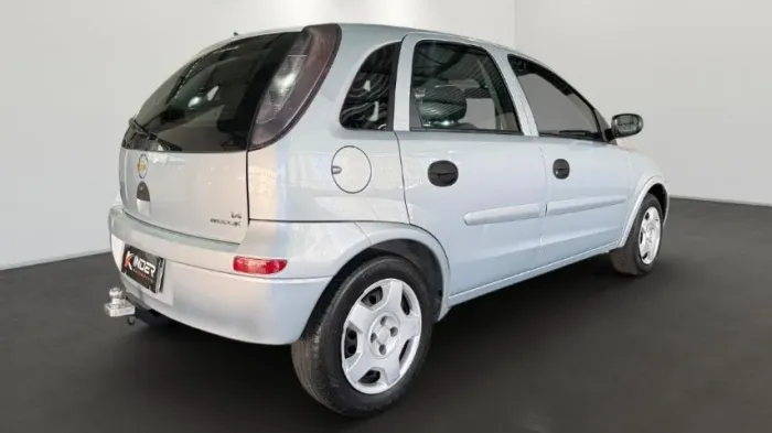Chevrolet Corsa Hat. Maxx 1.4 8V Econoflex 5P 2011
