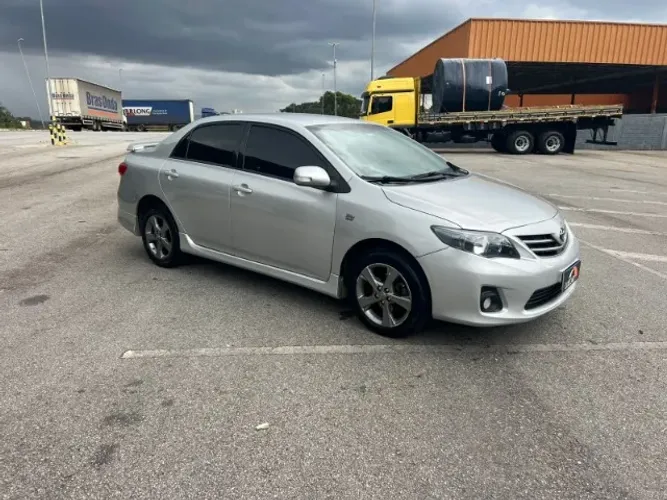 Toyota Corolla XRS 2.0 Flex 16V Aut. 2013