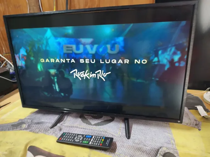 Tv Philco 32 não é smart