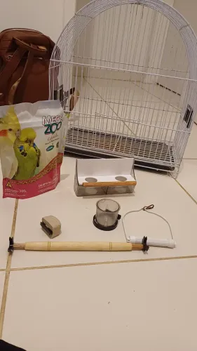Gaiola+acessórios+ração
