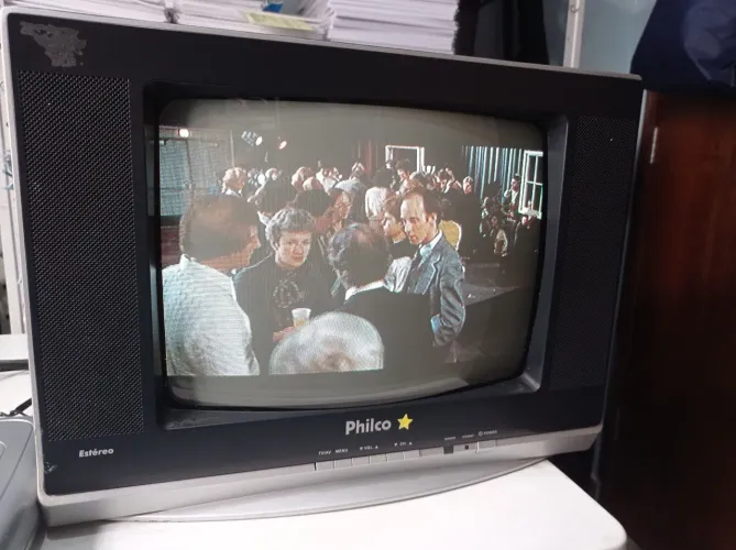Tv de tubo 14 polegadas
