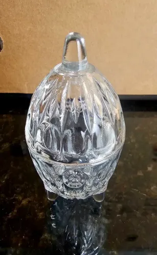 Potiche com tampa, miniatura para decoração, em cristal lapidado. Para colecionar e decor 