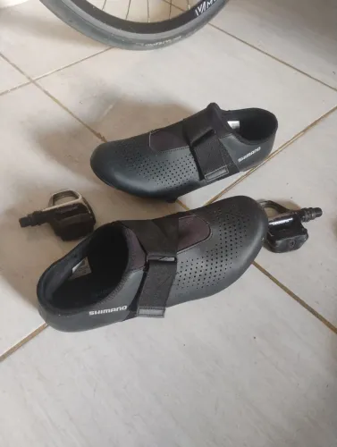 Pedal sapatilha e taco 