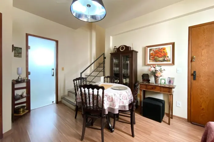 Apartamento à Venda - Jardim América, 2 Quartos, 112 m2