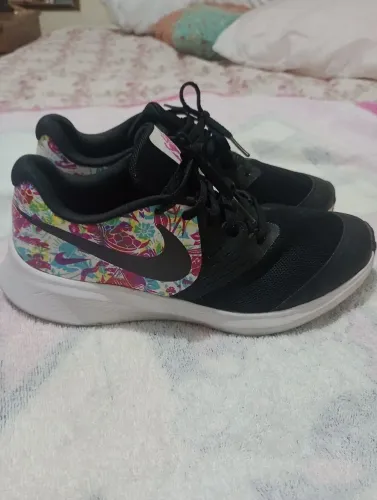 Tênis Nike Star Runner 2 Fable 