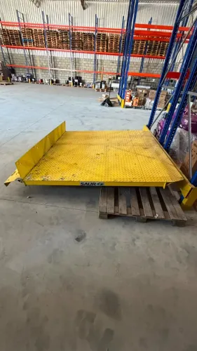Niveladora de Docas Saur NAS 60/2000 MH