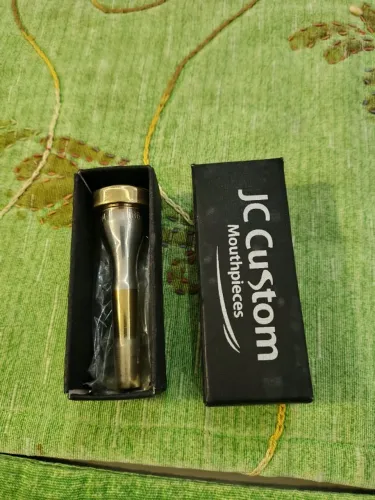 Bocal Para Trompete -JC Custom XLT B6 - Banho Ouro e Prata - Semi Novo