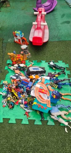 Lote de Brinquedos