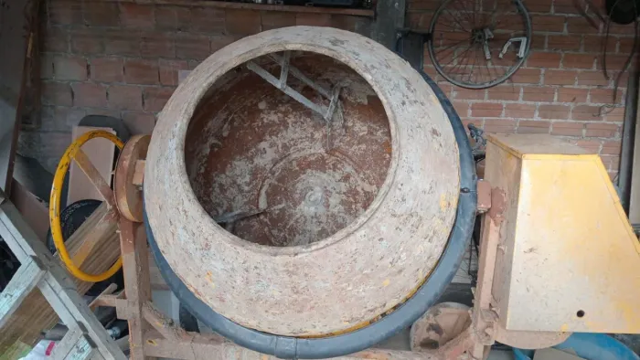 BETONEIRA 400L com motor trifásico 