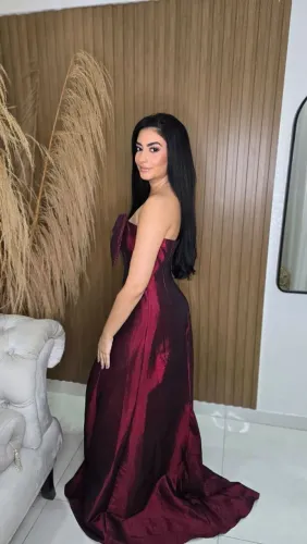 Vestido de festa bordo ou vinho veste G
