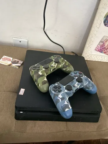 PS4