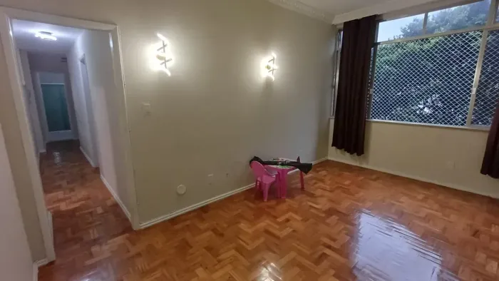 PRAÇA AFONSO PENA. APARTAMENTO DE 3 QUARTOS SUITE NA TIJUCA - Rio de Janeiro - RJ