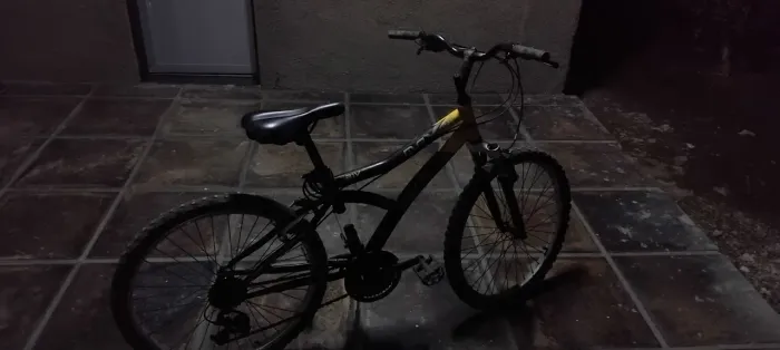 Bicicleta Caloi Max Front Aro 24 - Com 21 Marchas Instaladas (Ótimo Estado!)