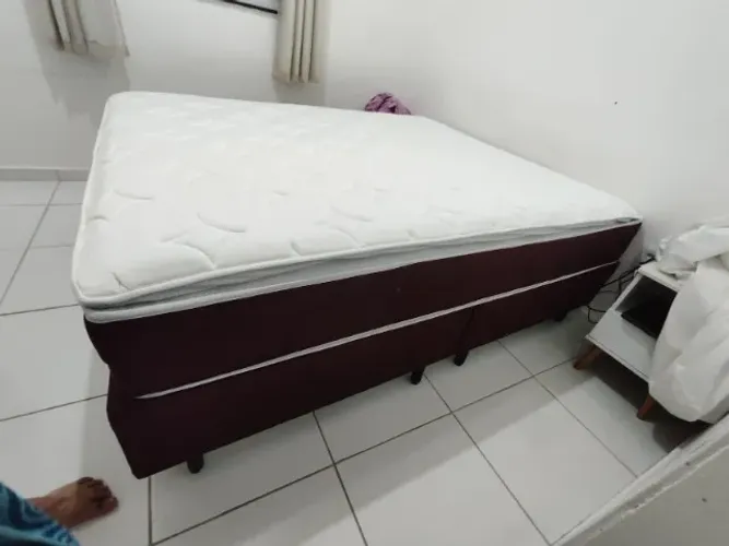 Cama Box Queen (Box + Colchão) Plumatex de Mola - Ensacada 53cm de Altura Turim