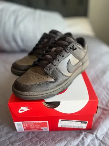 Tenis Nike Velvet Brown