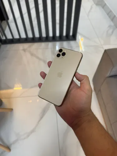 iPhone 11 Pro Max tela substituída